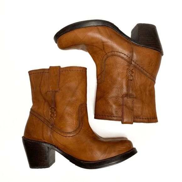 Frye Carmen Cross X Stitch Cognac Brown Leather Pull On Ankle Short Boots 6 - Picture 6 of 9